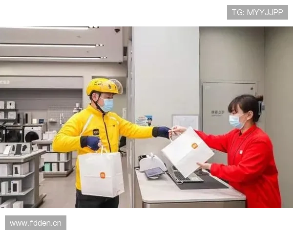 傅海峰退役后住广州豪宅，每天五点起床买菜做饭